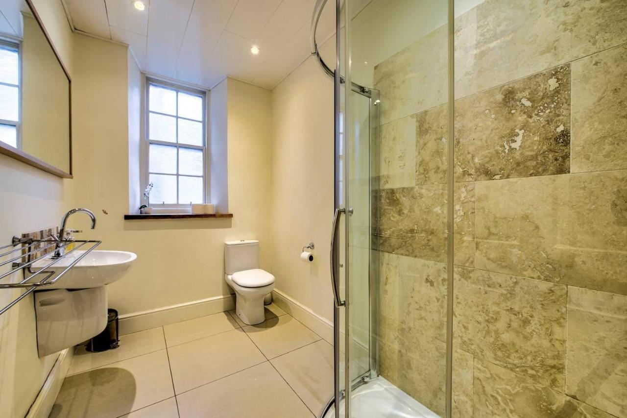 Joivy Stylish Home In New Town Edimburgo Esterno foto